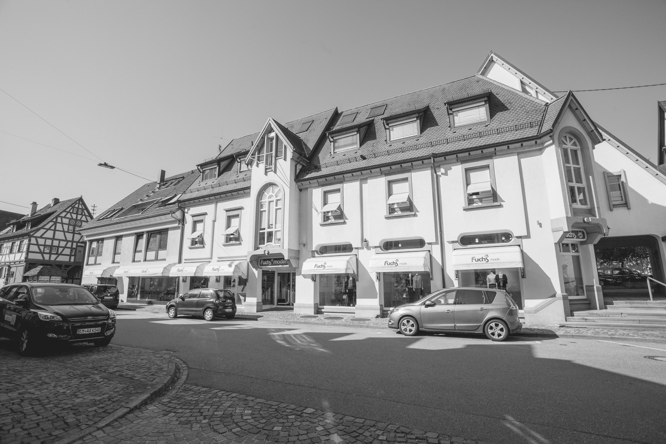 Das Modehaus Fuchs inmitten der historischen Altstadt von Endingen